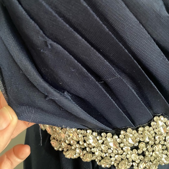 My Michelle Formal Long Navy Halter Dress Jewel Accents Size 9 - Picture 4 of 11